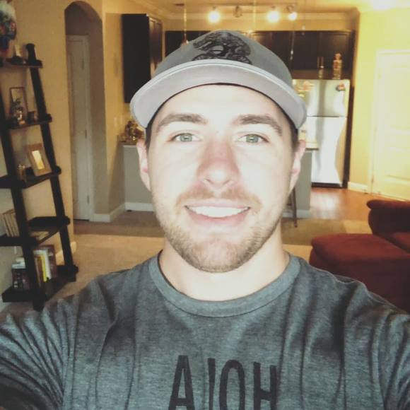 Meet your Posher, Aaron - Picture 1 of 1